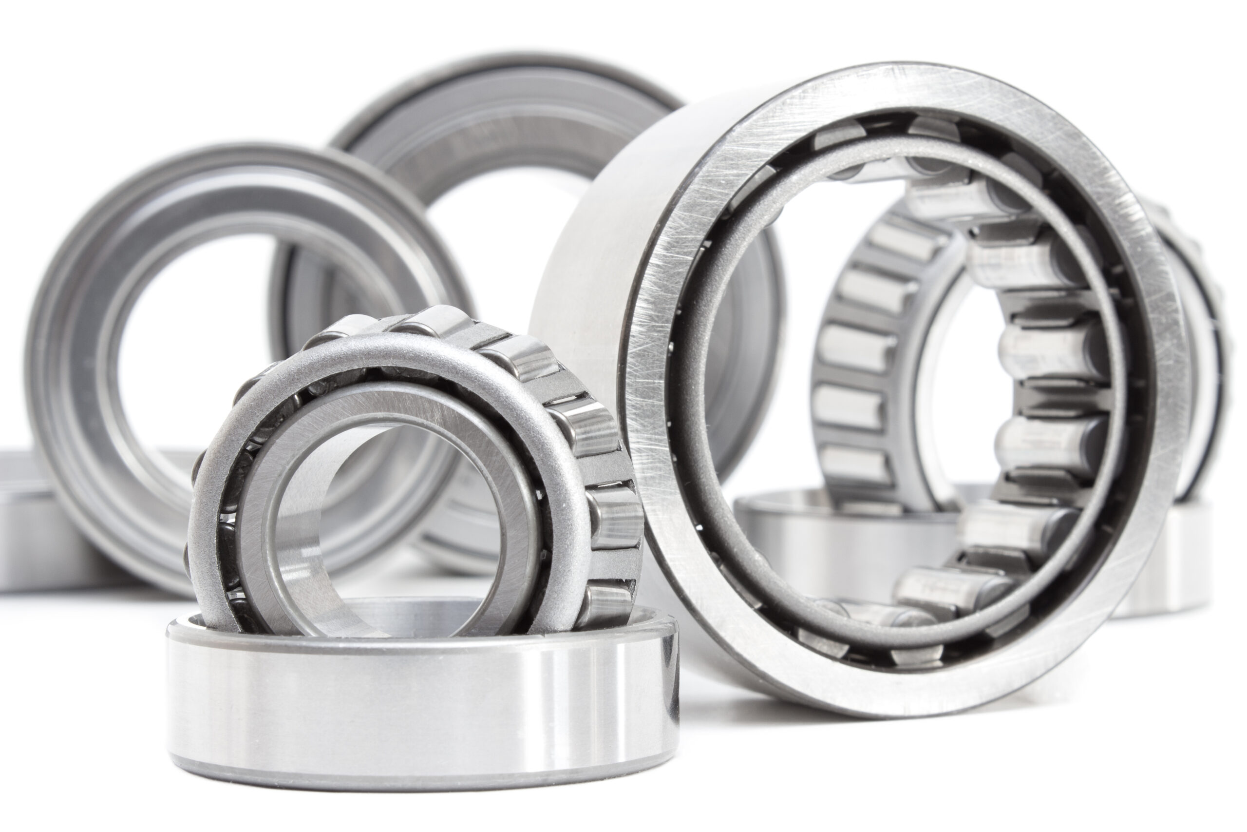 Roller-bearing,Open,And,Closed,On,A,White,Background